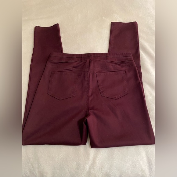 NWOT. Soho New York & Co. Jeans. Size L. High waist pull-on leggings. Burgundy. - Picture 2 of 10
